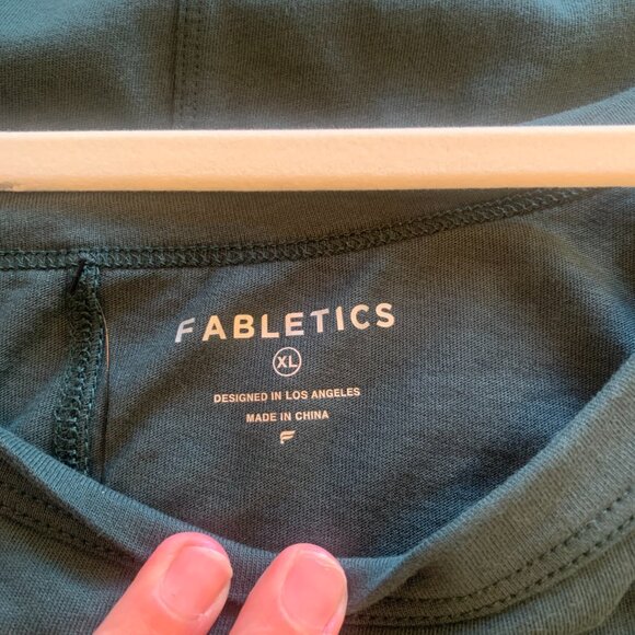 Fabletics XL Everpine 100 percent cotton top NWT - Picture 3 of 3